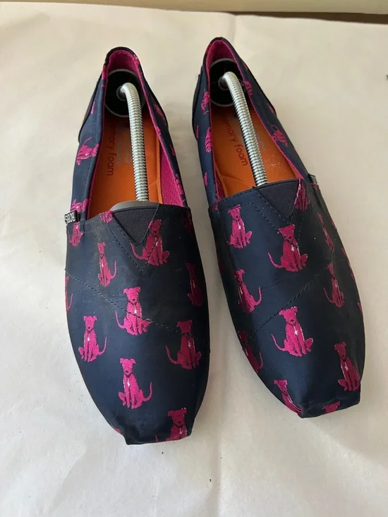 Skechers Women’s Navy Slip-On Flats with Pink Dogs Size 10 - Picture 1 of 6